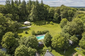 Hébergement écologique pour séminaire résidentiel en pleine nature