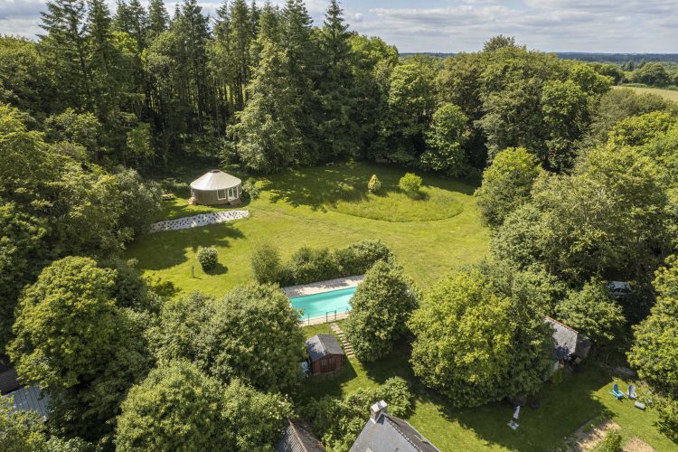 Hébergement écologique pour séminaire résidentiel en pleine nature
